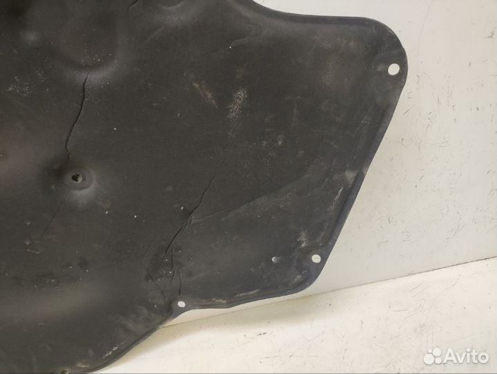 Шумоизоляция капота Bmw 5Er G30 2016