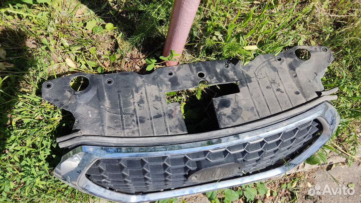 Решетка радиатора Datsun mi-Do