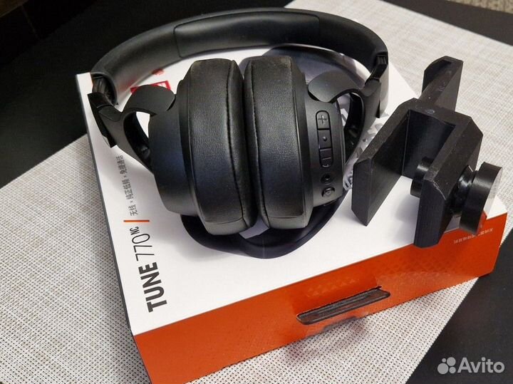 Наушники JBL 770 NC беспроводные