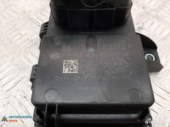 Блок управления топливным насосом Opel Astra