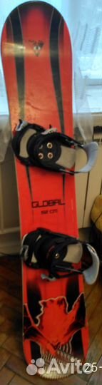 Комплект: сноуборд, крепления, ботинки, шлем