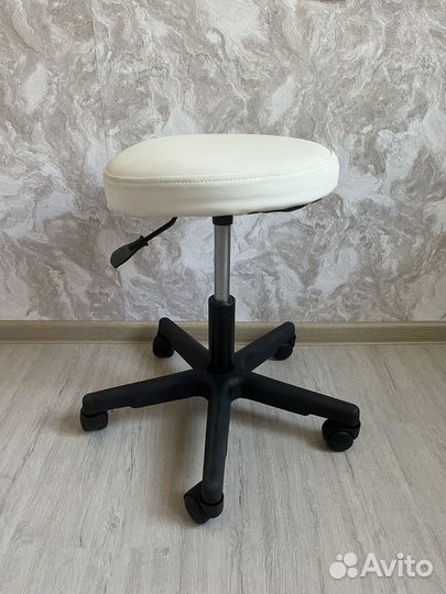 Стул для мастера