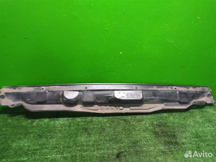 Решетка стеклоочистителей Ford Focus 3 (CB8) 2015