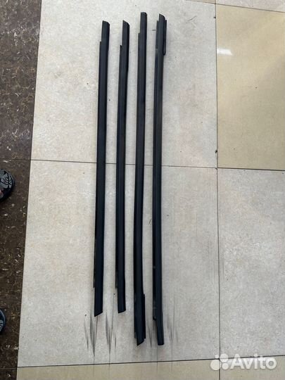 Молдинги дверей на Ford Focus 3