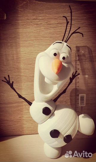 Снеговик олаф