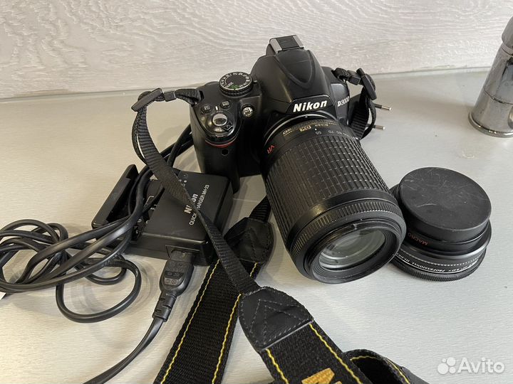 Фотоаппарат nikon d3000 nikkor 55-200 1:4-5.6