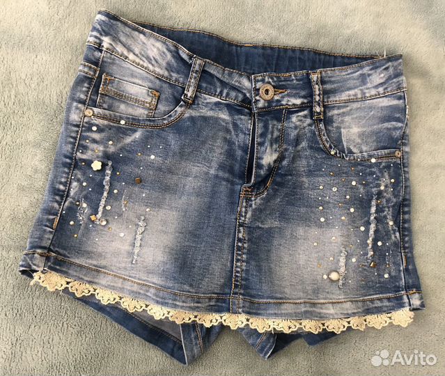 Шорты 2шт и кофта продам пакетом 500