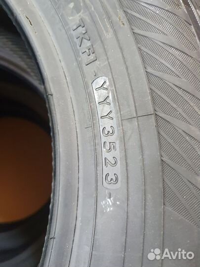 Yokohama Ice Guard IG65 215/60 R16 99T