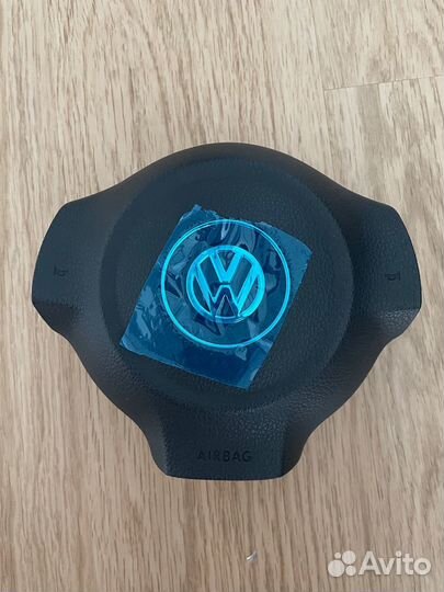 Подушка безопасности водителя в руль VW Polo