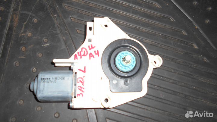 Стеклоподъемник электр. задний левый для Ауди А4