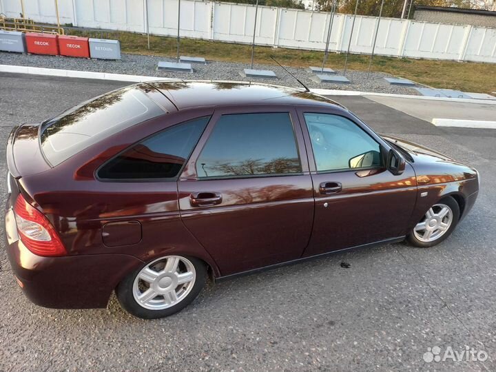 LADA Priora 1.6 МТ, 2010, 106 000 км