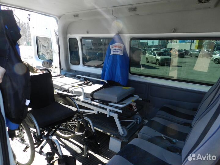 Перевозка лежачих больных и инвалидов