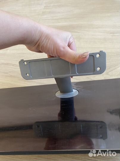 Подставка под телевизор philips