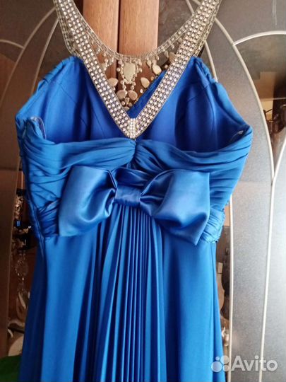 Вечернее платье в пол