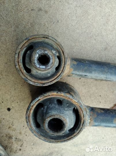 Задние рычаги Kia spectra