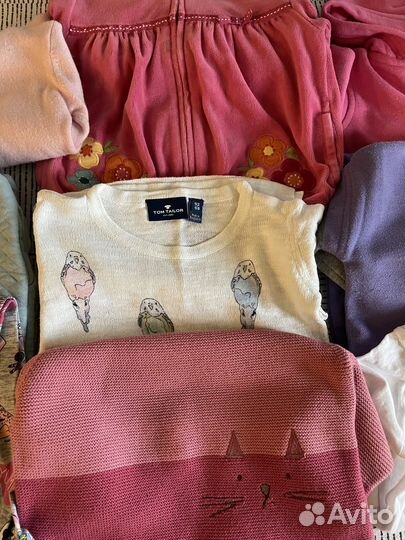 Одежда для девочки пакетом и пижама 98 104