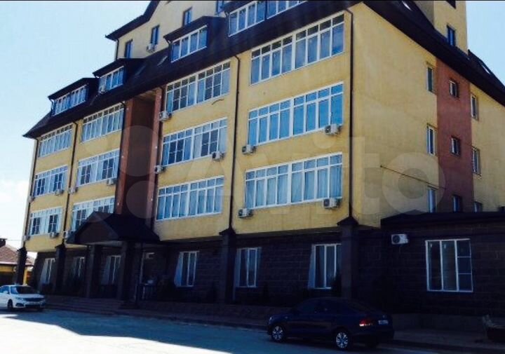 2-к. квартира, 70 м², 4/6 эт.