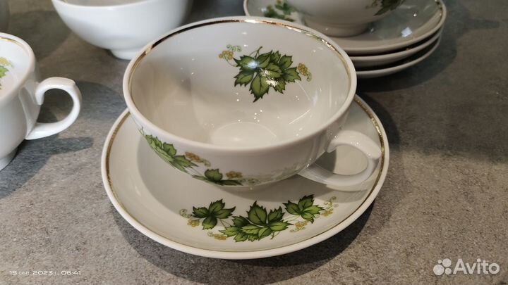 Чайные пары, сахарница, заварной чайник