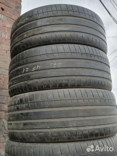 Vredestein Ultrac Vorti 275/45 R21 110Y