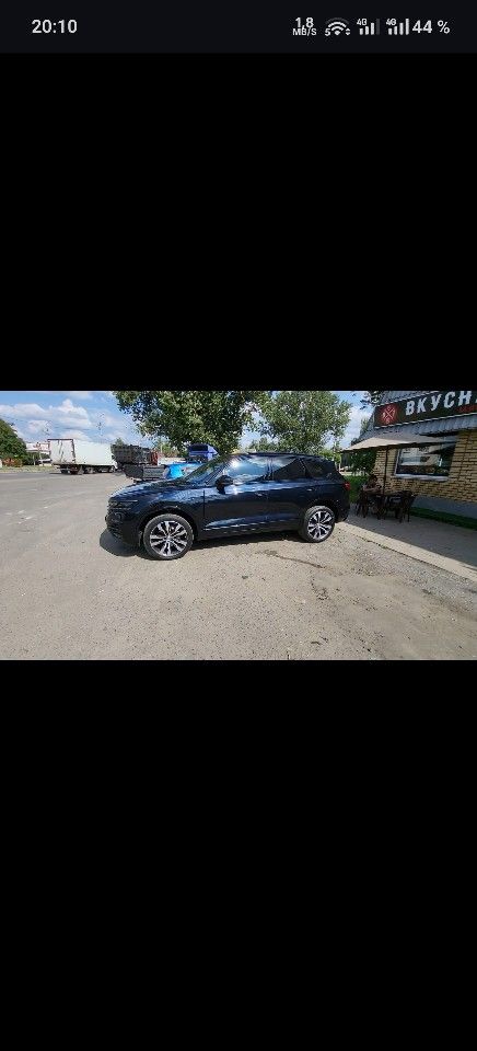 Volkswagen Touareg: фото владельца