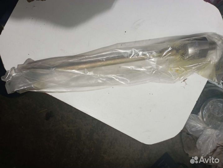 Рулевая тяга новая