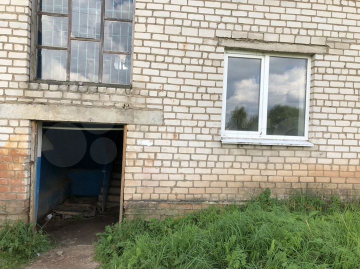 2-к. квартира, 40 м², 1/3 эт.