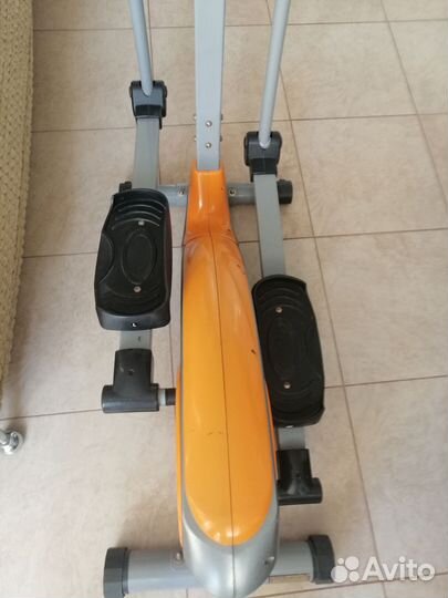 Эллиптический тренажер