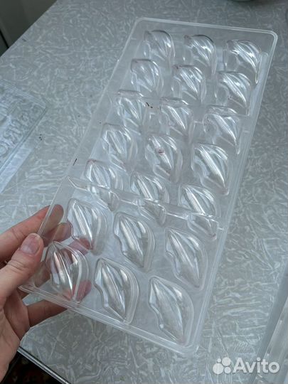 Поликарбонатные формы