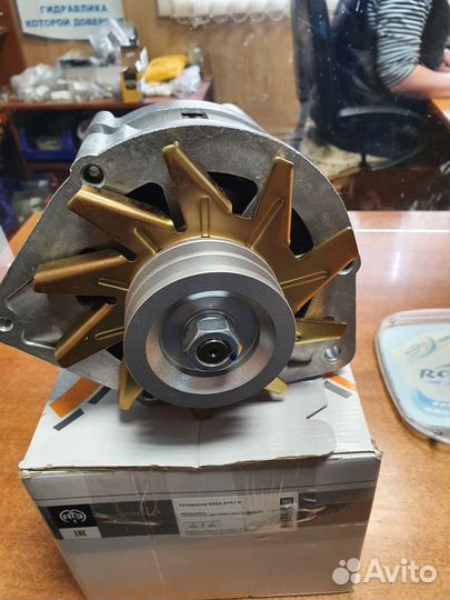 Генератор 6562.3701 Р на камаз - 4310 с двиг. 7403