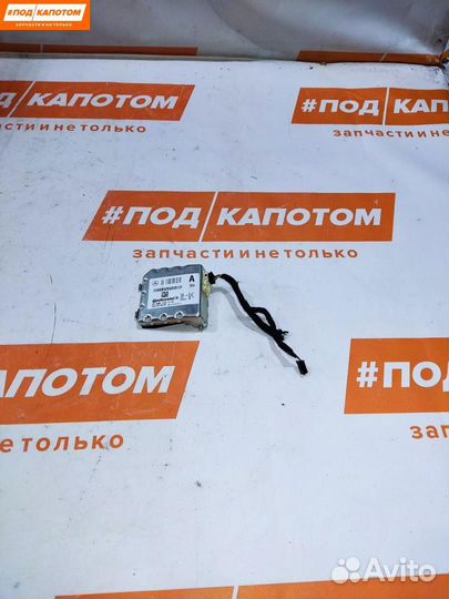 Камера передняя Mercedes-Benz C-Класс W204 2012