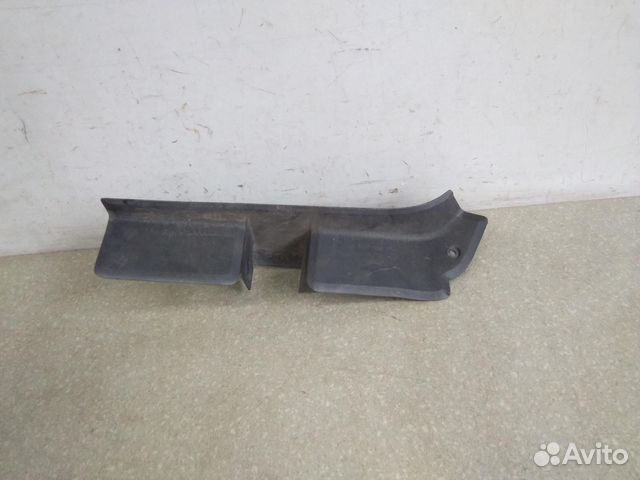 Обшивка двери багажника Mercedes Benz GLK-Class X2