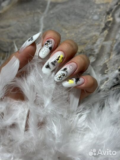 Мастер маникюра