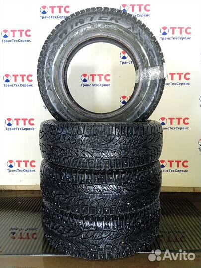 Pirelli Winter Carving Edge 215/65 R16