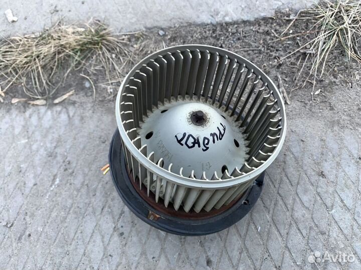 Мотор печки Mazda Tribute (2000-2007) (19D583AA)