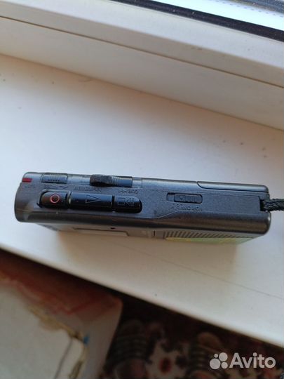 Кассетный диктофон