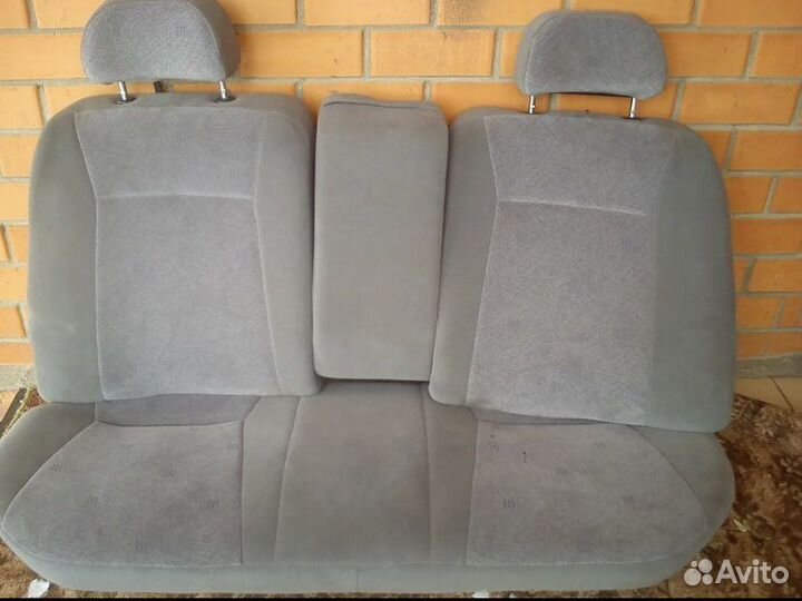Сиденье priora задние