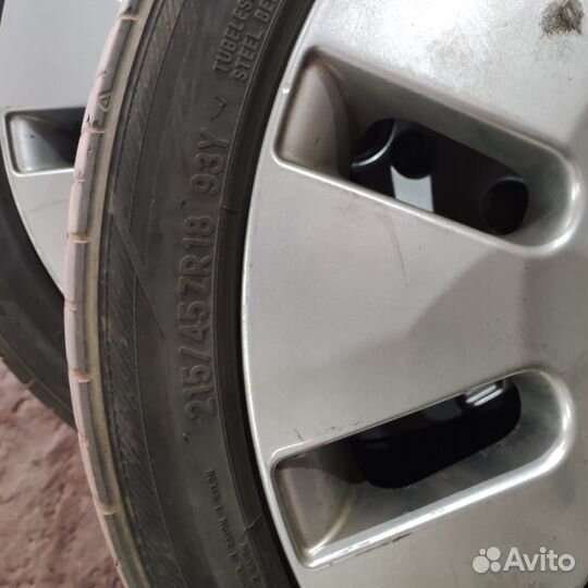 R18 Toyo 310 215/45, PCD 5x112 DIA 57.1