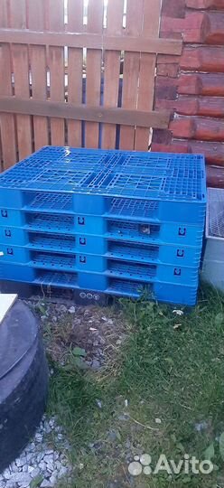 Пластиковые поддоны паллеты бу