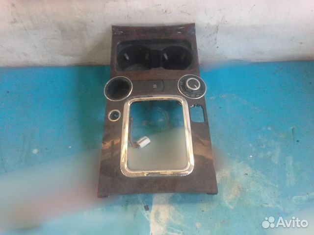 Консоль VW Touareg 2002-2010