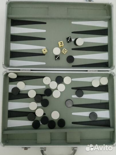 Нарды в дорожном кейсе