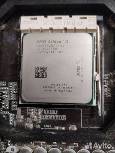 Материнская плата с процессором