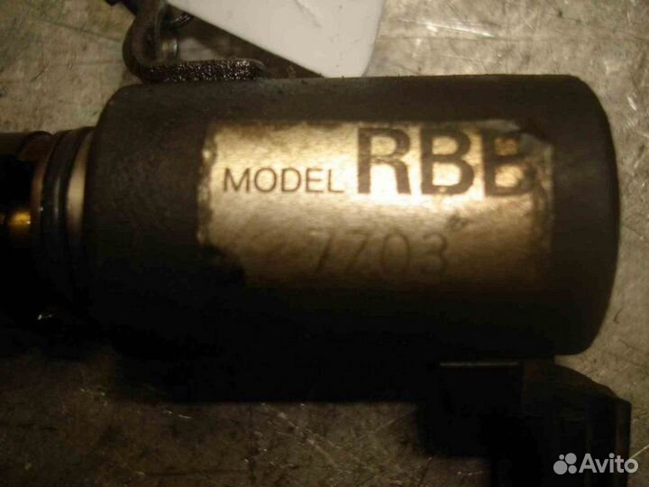 Клапан Honda Elysion 2004