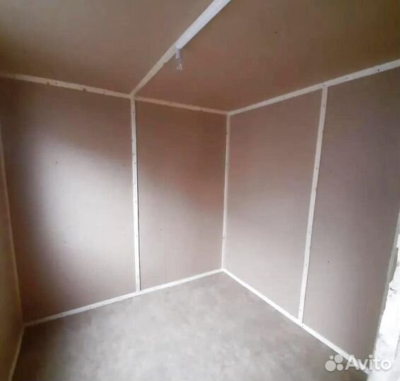 Бытовка 7-метровая с верандой(без)