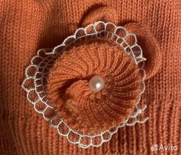 Шапка на девочку новая
