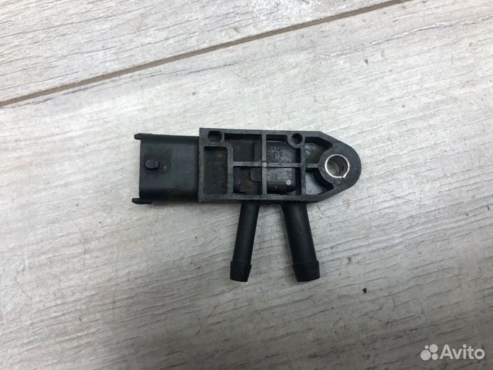 Датчик давления выхлопных газов Nissan Qashqai