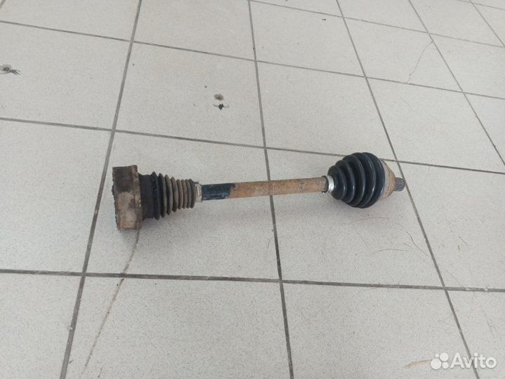 Привод передний левый Skoda Octavia BSE 2008