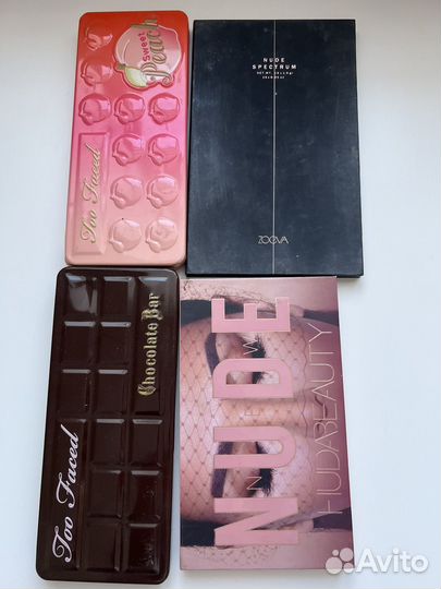 Палетки для глаз