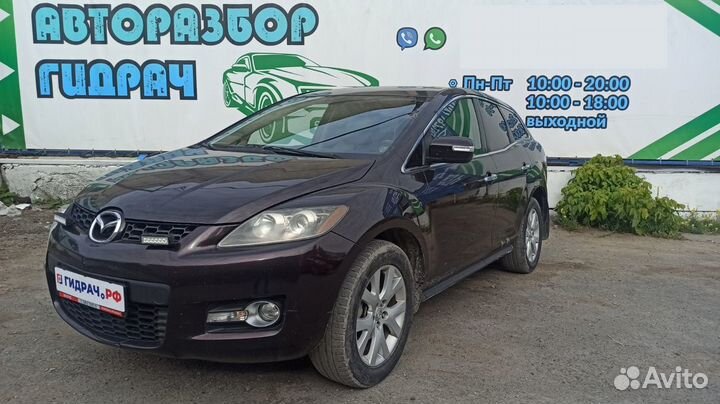 Накладка порога правая Mazda CX-7 EG21-68-710-34