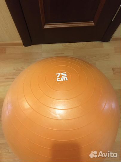 Мяч гимнастический