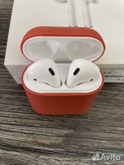 Беспроводные наушники